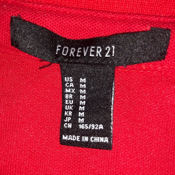 Collared Red with White Stripes Crop Top Size M - Picture 4 of 4